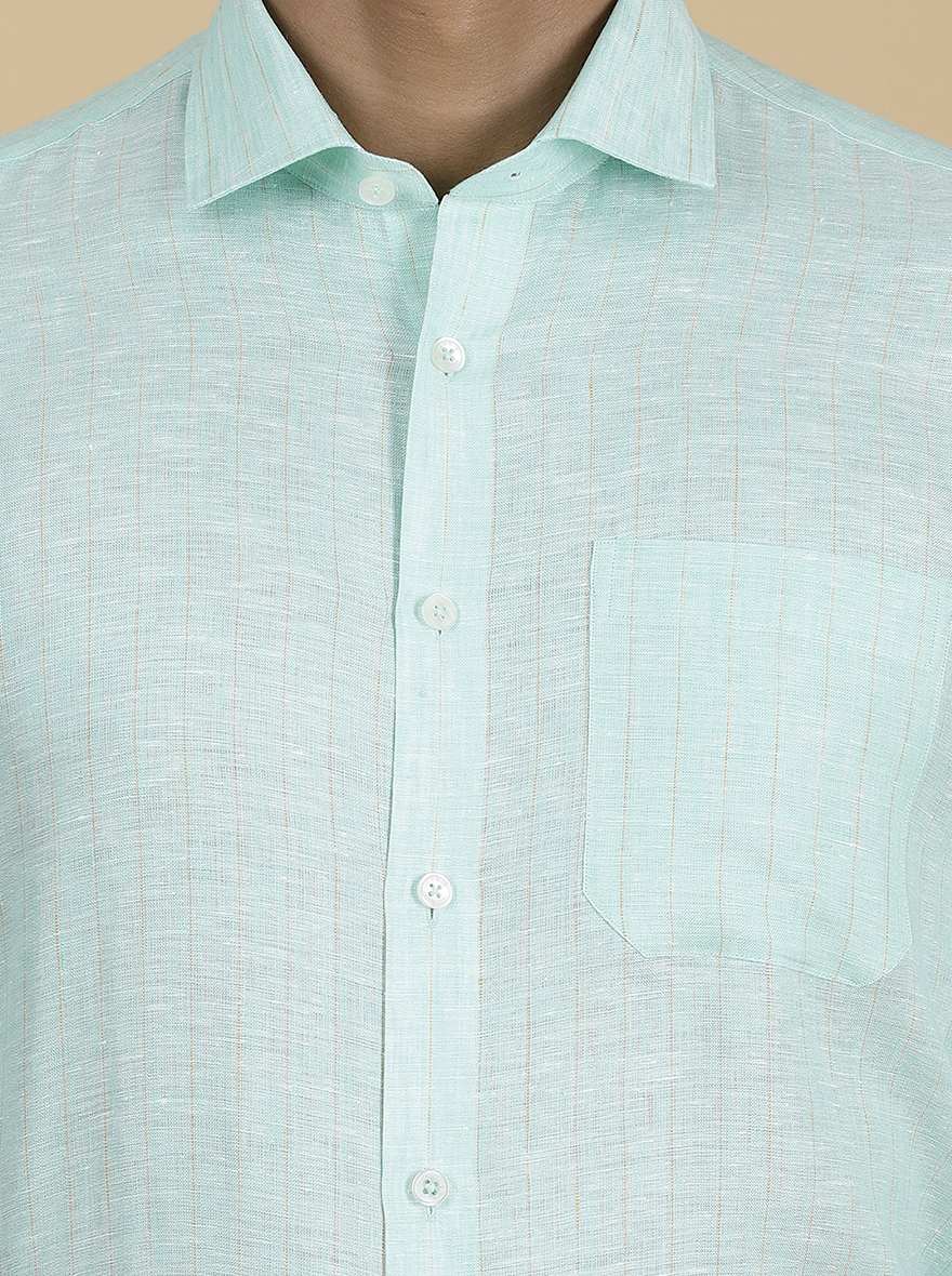 Green Solid Regular Fit Formal Shirt | JadeBlue