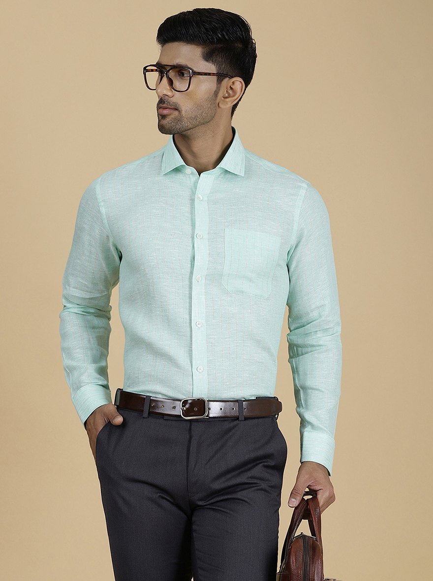 Green Solid Regular Fit Formal Shirt | JadeBlue