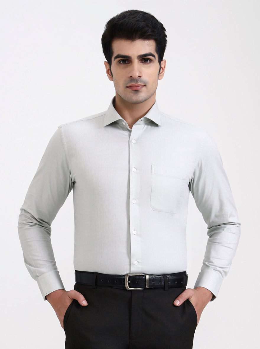 Pista Green Solid Slim Fit Formal Shirt | Metal