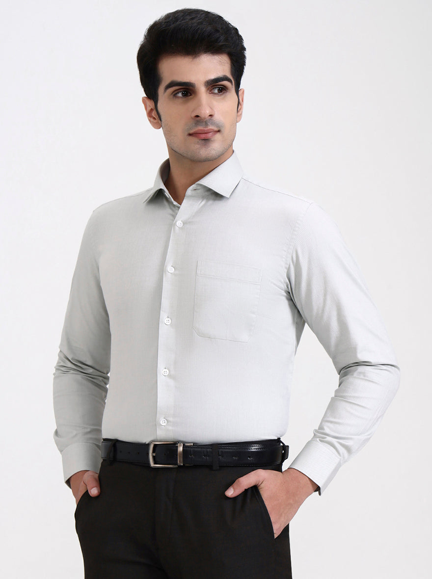 Pista Green Solid Slim Fit Formal Shirt | Metal