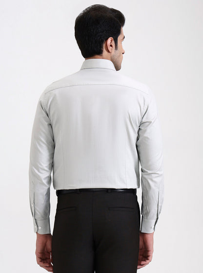 Pista Green Solid Slim Fit Formal Shirt | Metal
