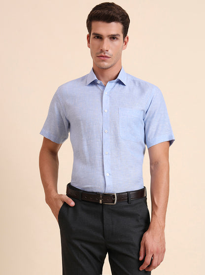 Blue Solid Regular Fit Formal Shirt | JadeBlue