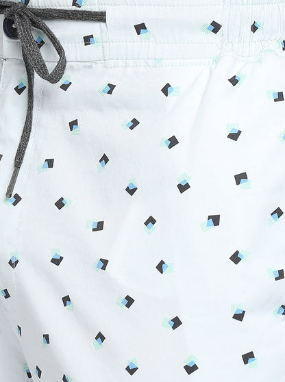 Milky Green Printed Regular Fit Capri | JadeBlue