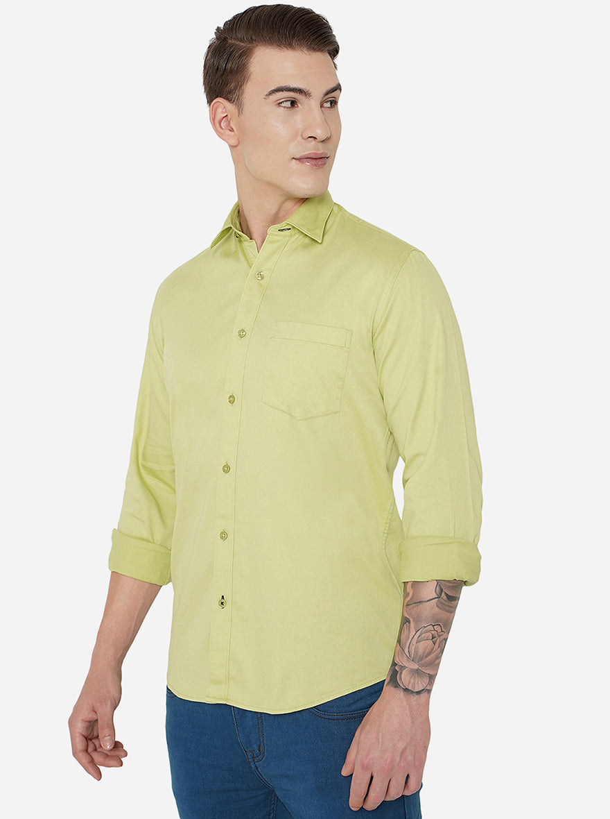 Green Solid Slim Fit Casual Shirt | JadeBlue