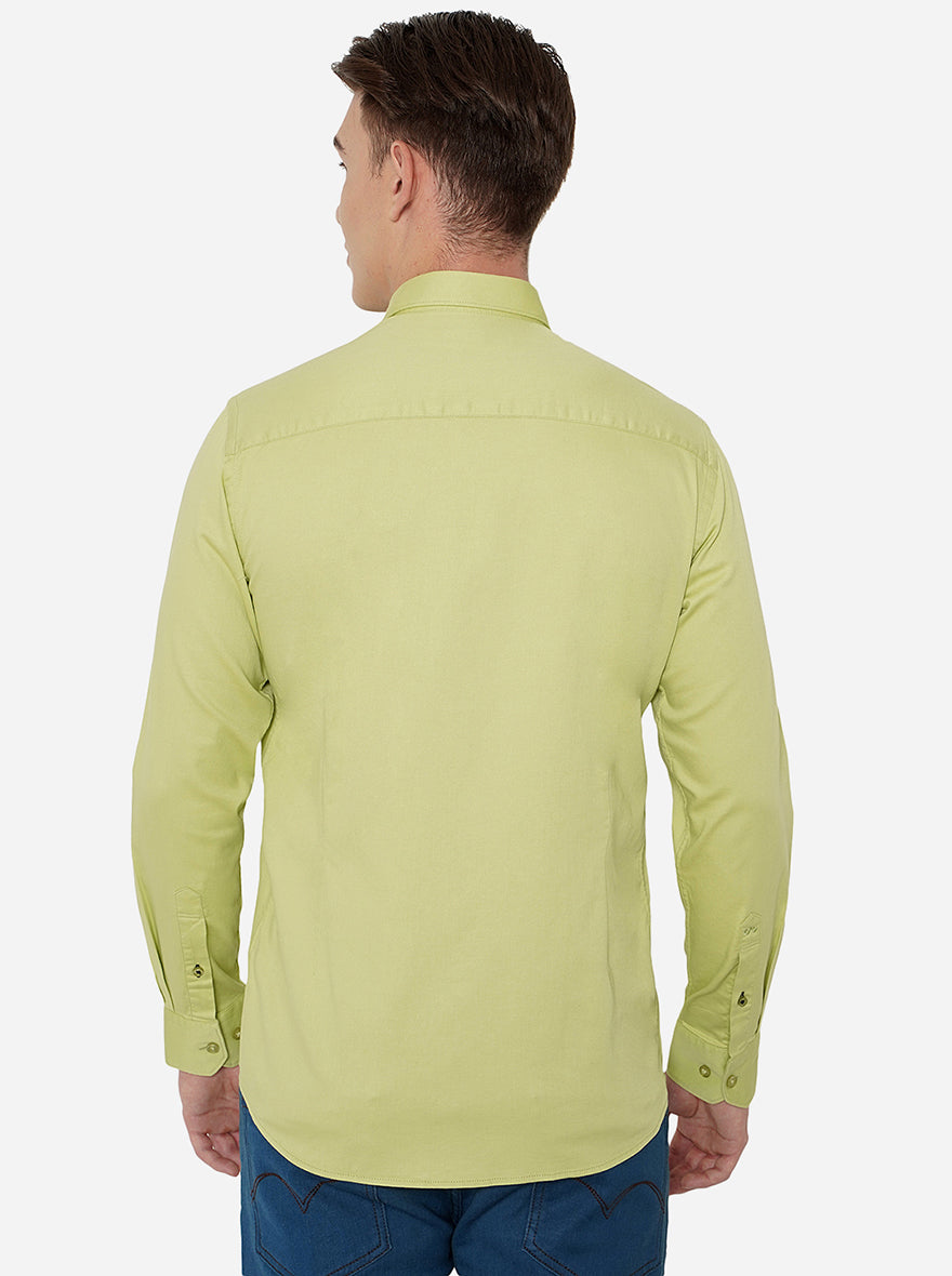 Green Solid Slim Fit Casual Shirt | JadeBlue