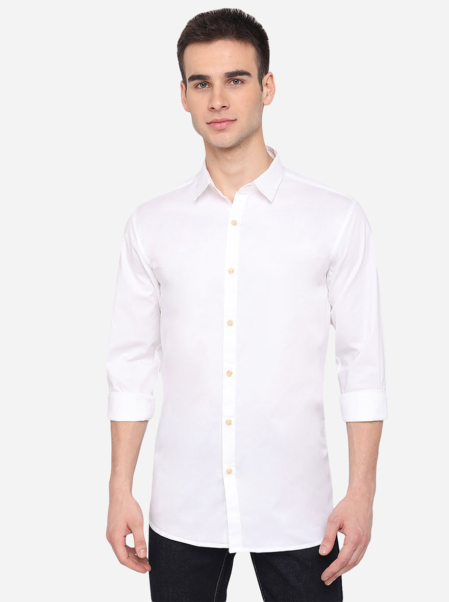 White Solid Slim Fit Casual Shirt | JadeBlue