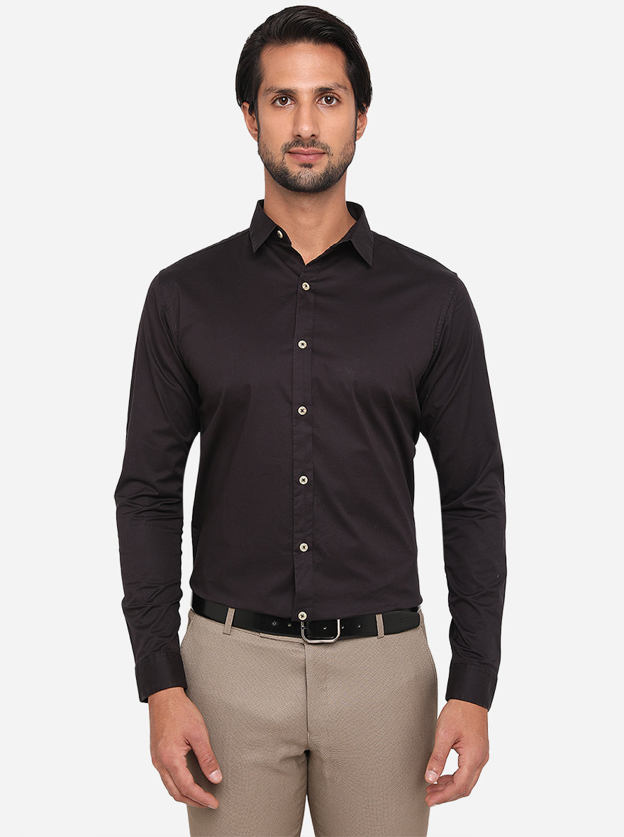 Black Solid Slim Fit Casual Shirt | JadeBlue