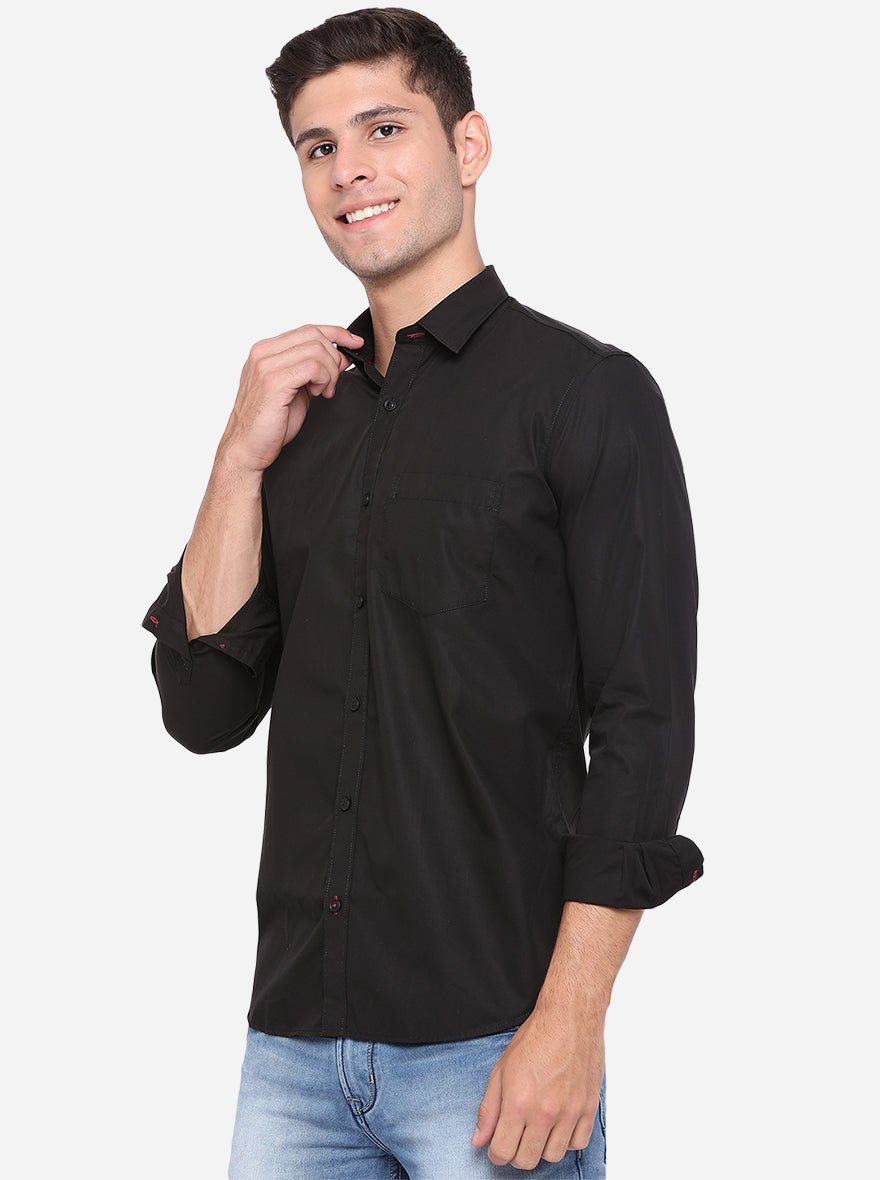 Jet Black Solid Slim Fit Casual Shirt | JadeBlue