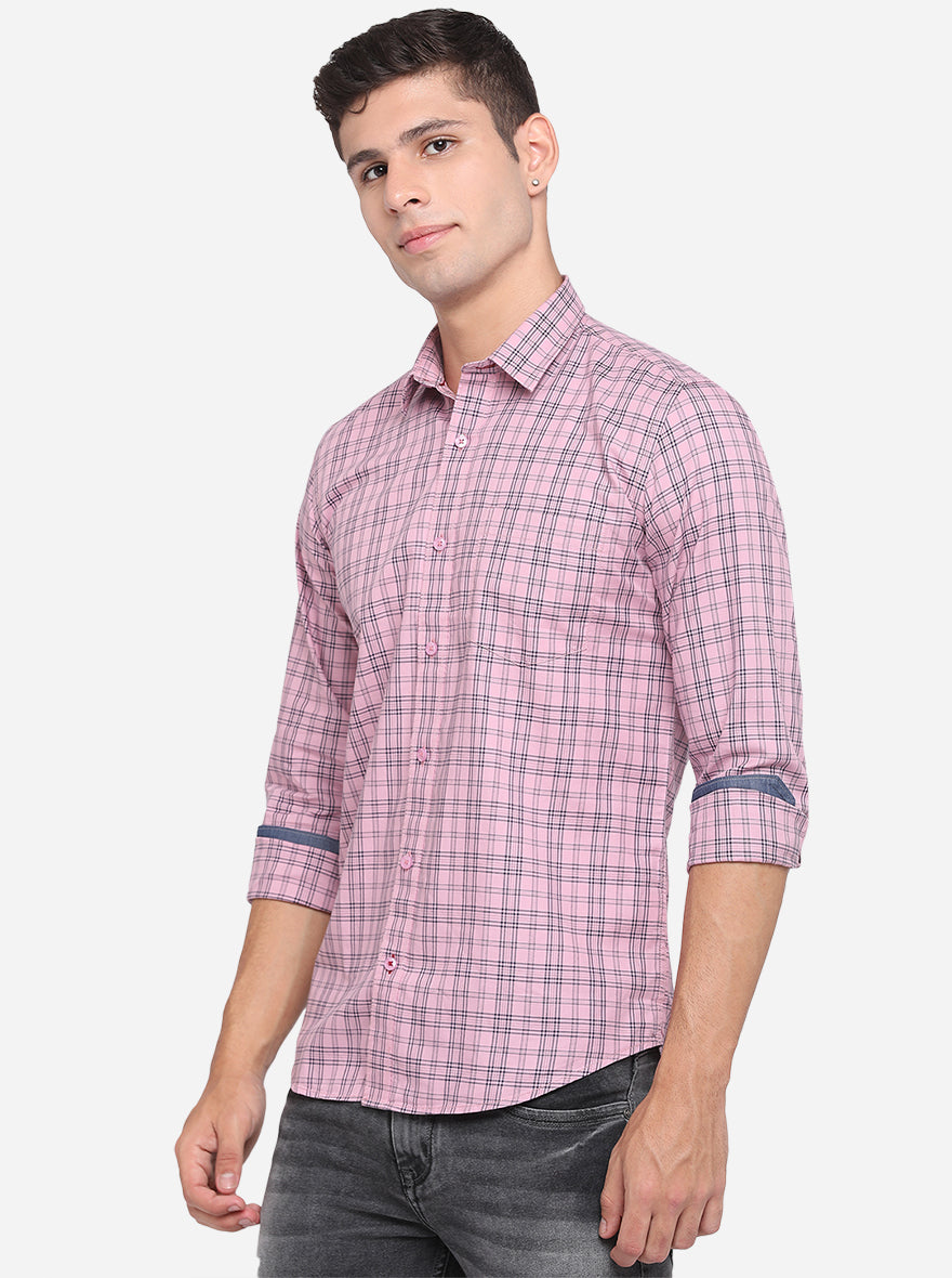 Lilas Pink Checked Slim Fit Casual Shirt | JadeBlue