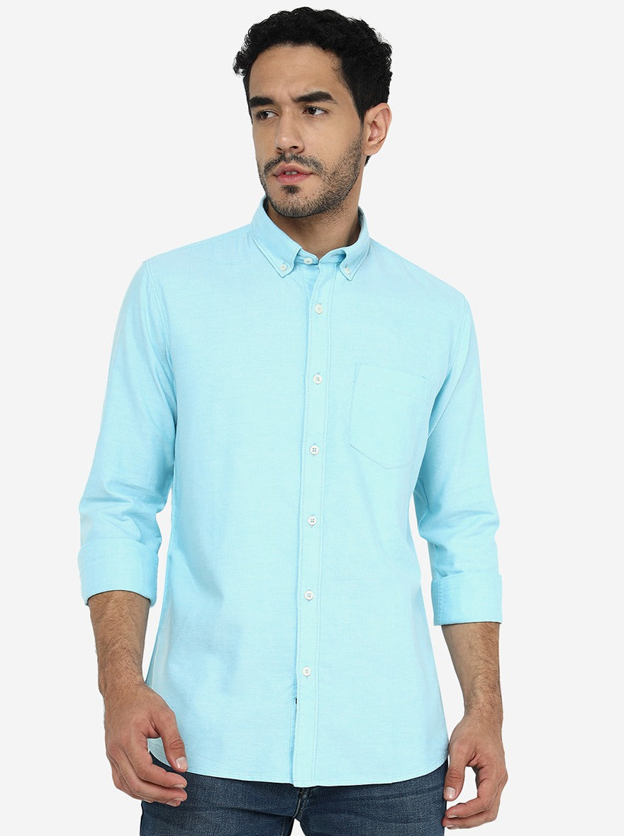 Light Blue Solid Slim Fit Casual Shirt | JadeBlue