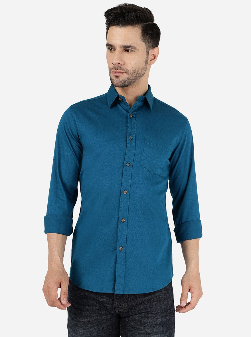 Racer Blue Solid Slim Fit Casual Shirt | JadeBlue