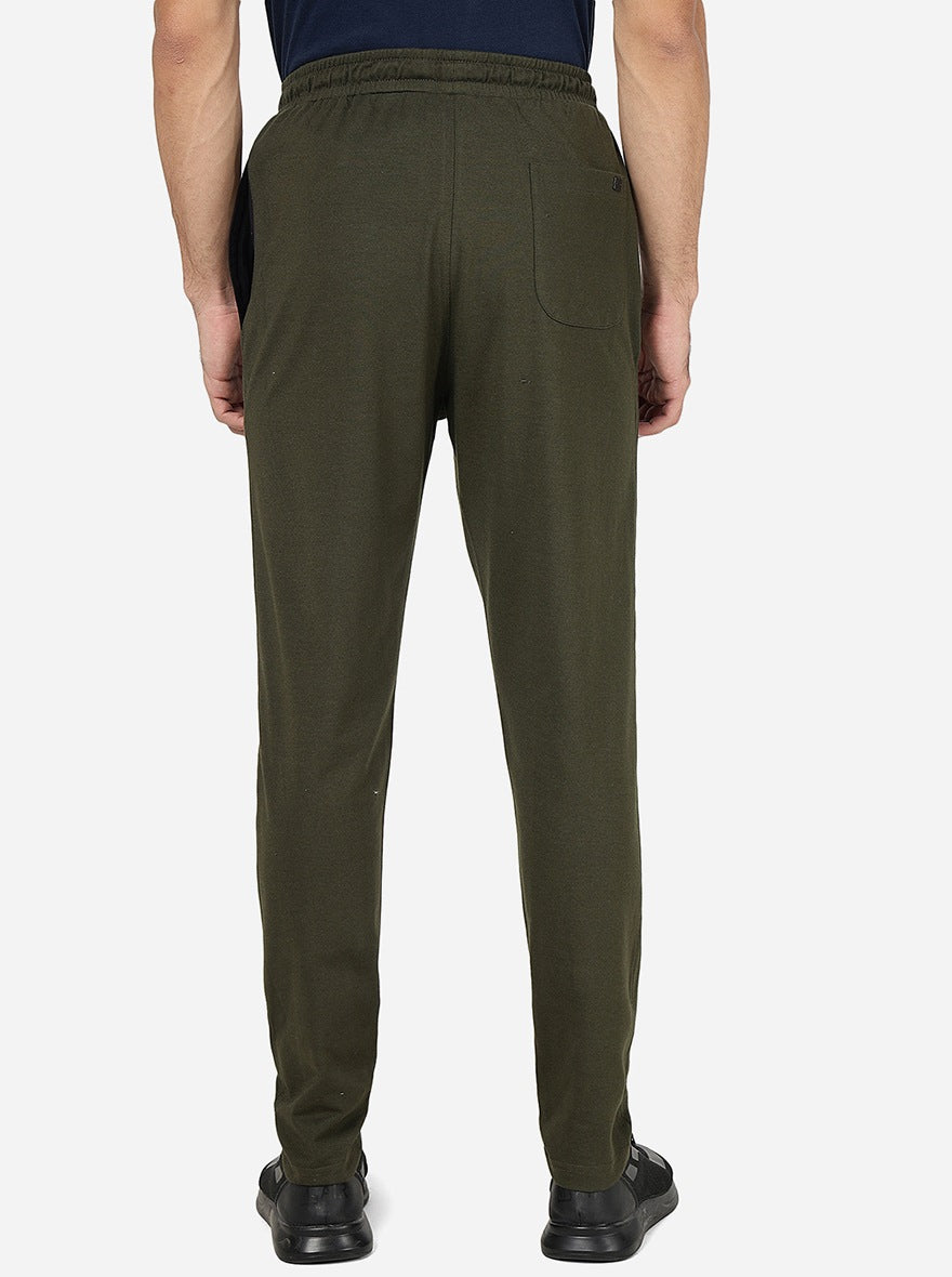 Dark Olive Solid Slim Fit Track Pant | JadeBlue