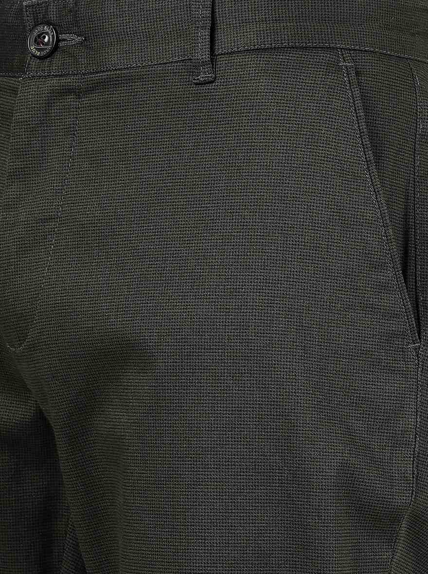 Olive Green Solid Uno Fit Casual Trouser | JadeBlue