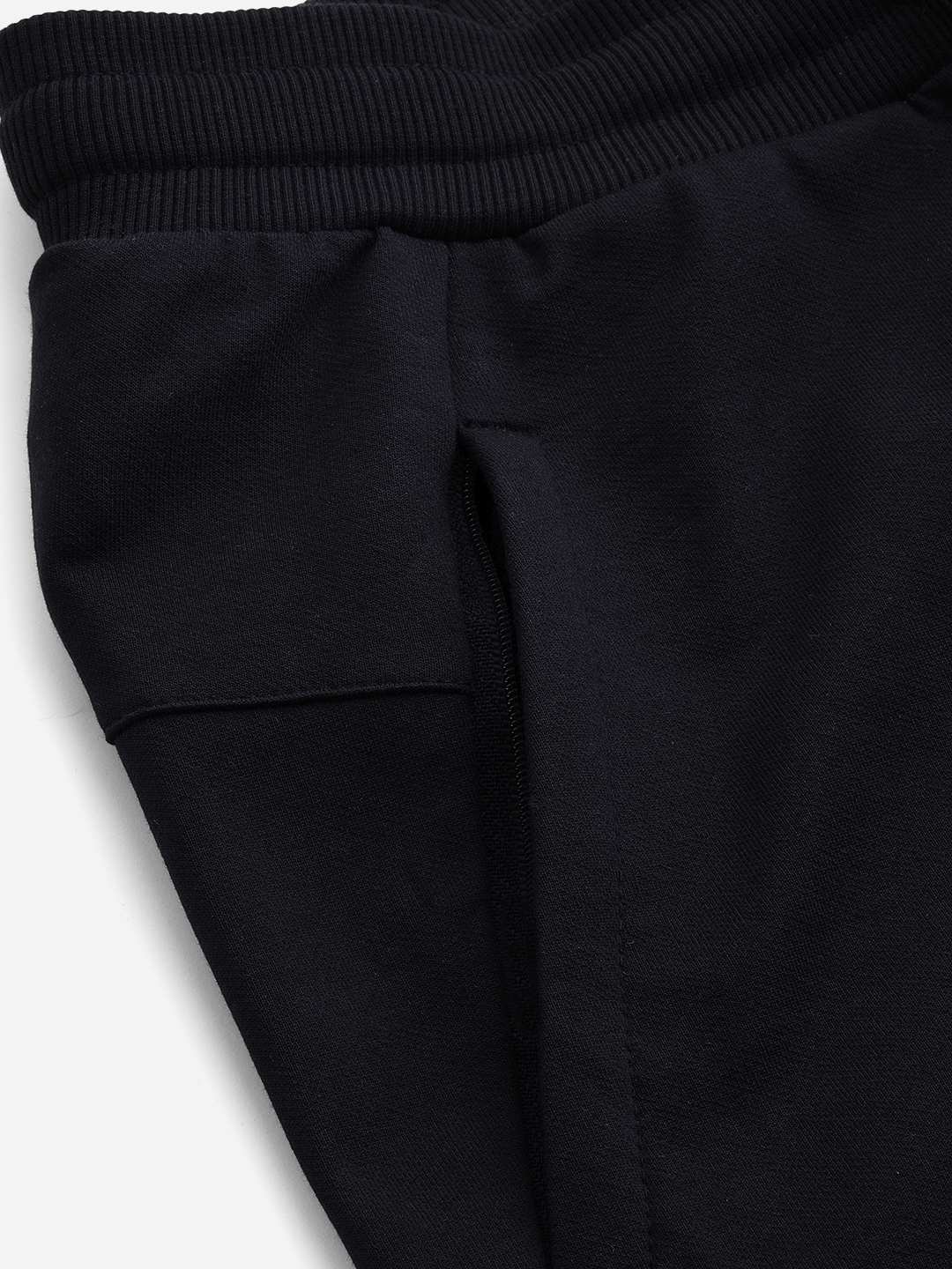 Navy Blue Solid Slim Fit Shorts | JadeBlue