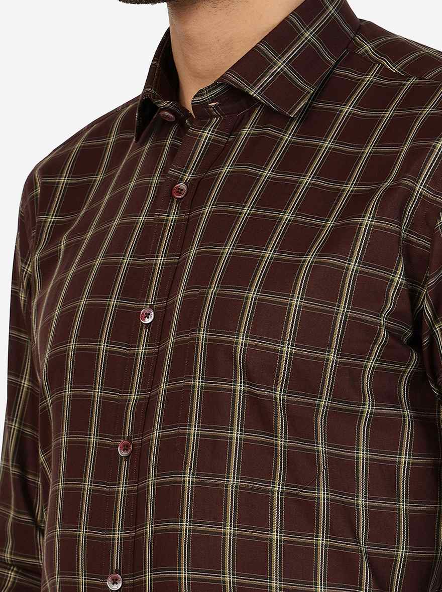 Maroon Checked Regular Fit Formal Shirt | JadeBlue