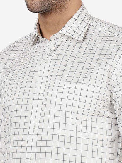 White & Grey Checked Regular Fit Formal Shirt | JadeBlue