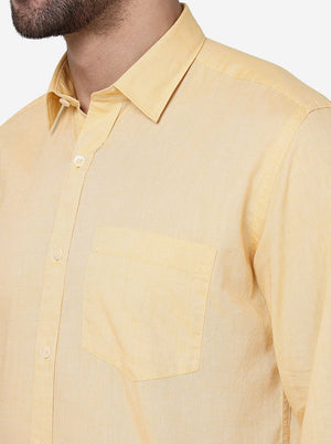 Light Yellow Solid Slim Fit Semi Casual Shirt | JadeBlue