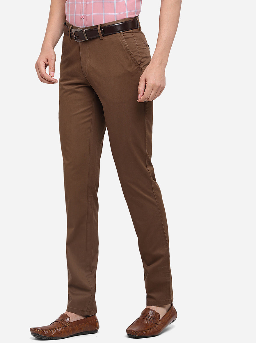 Brown Solid Slim Fit Casual Trouser | JadeBlue