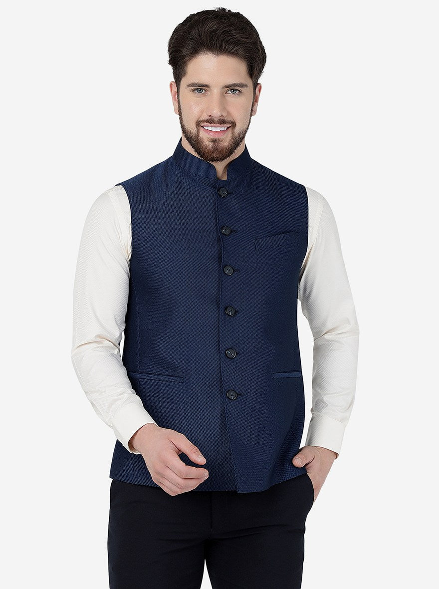 Buy Navy Blue Checked Regular Fit Modi Jacket | JadeBlue