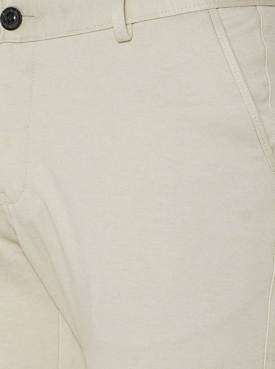 Off-White Solid Venice Fit Casual Trouser | JadeBlue