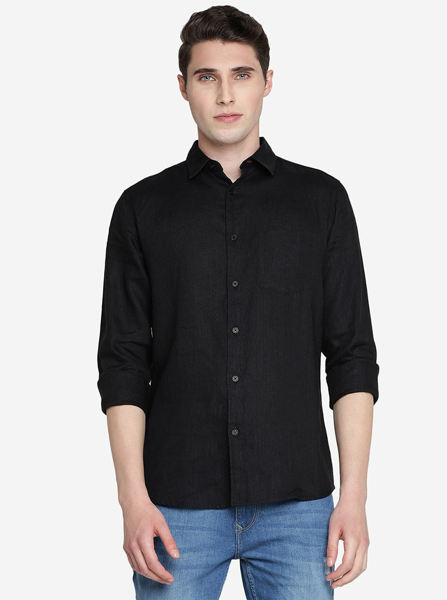 Black Solid Slim Fit Casual Shirt | JadeBlue