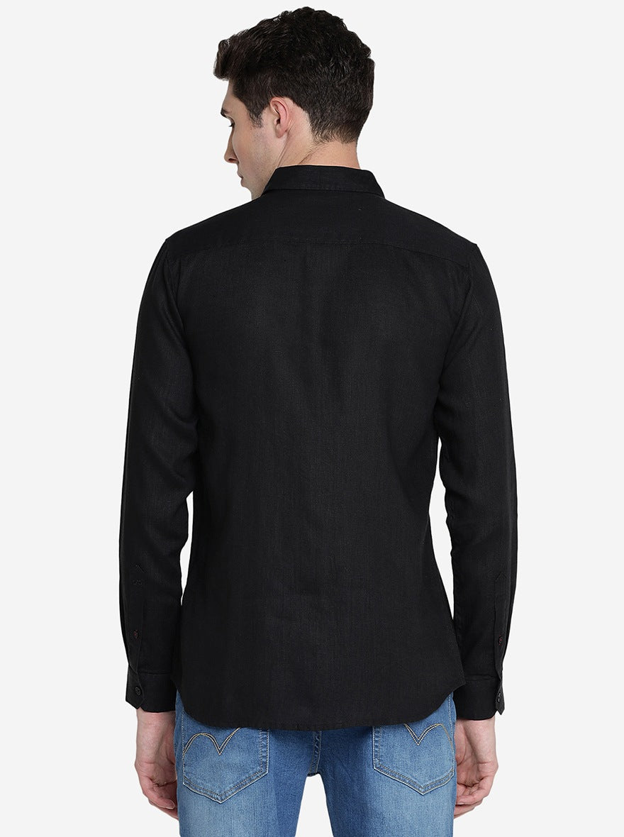 Black Solid Slim Fit Casual Shirt | JadeBlue