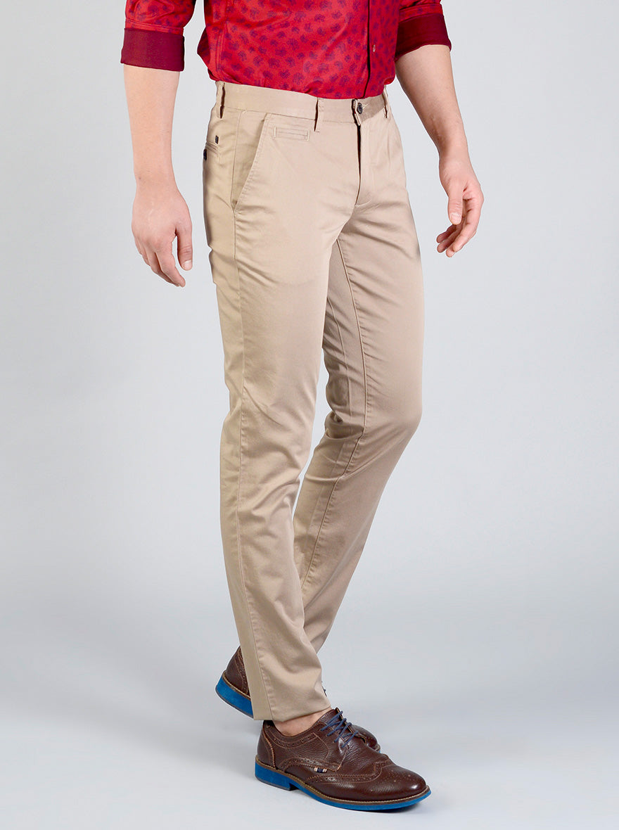 Tuffet Brown Solid Slim Fit Casual Trouser | JadeBlue