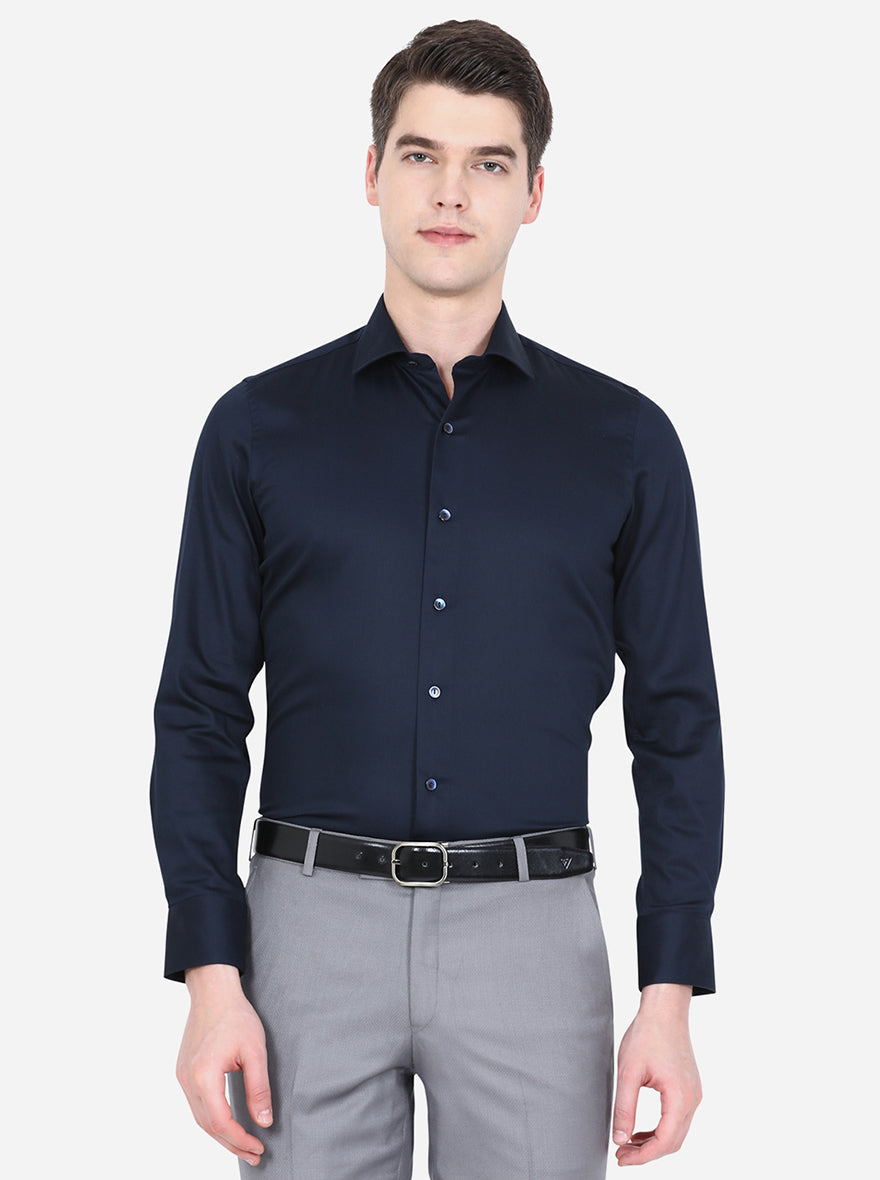 52 Best Chinos And Shirt Combinations For Men - Fashion Hombre | Black shirt  outfit men, Navy blue pants outfit, Shirt outfit men