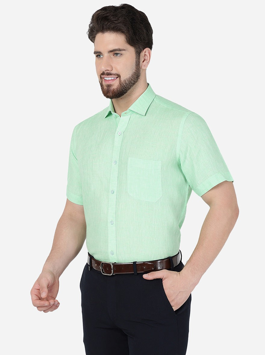 Light Green Solid Regular Fit Formal Shirt | JadeBlue
