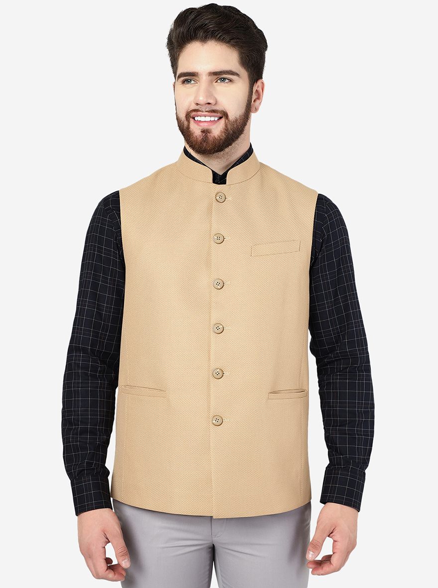 Buy Khaki Solid Regular Fit Modi Jacket | JadeBlue