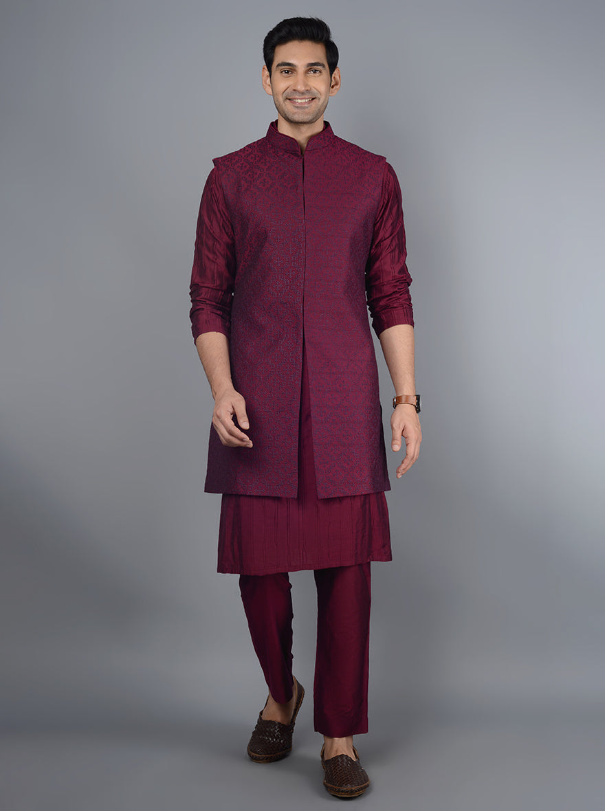 Embroidered Cotton Designer Kurta with Jacket & Pyjama, Size: Large at Rs  799/piece in Surat