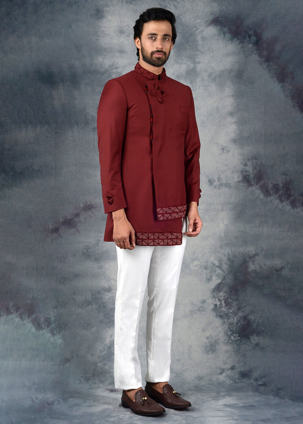 Maroon Men Jodhpuri Suit at Rs 13999 | Bandhgala suit in Bhilwara | ID:  2851157183697