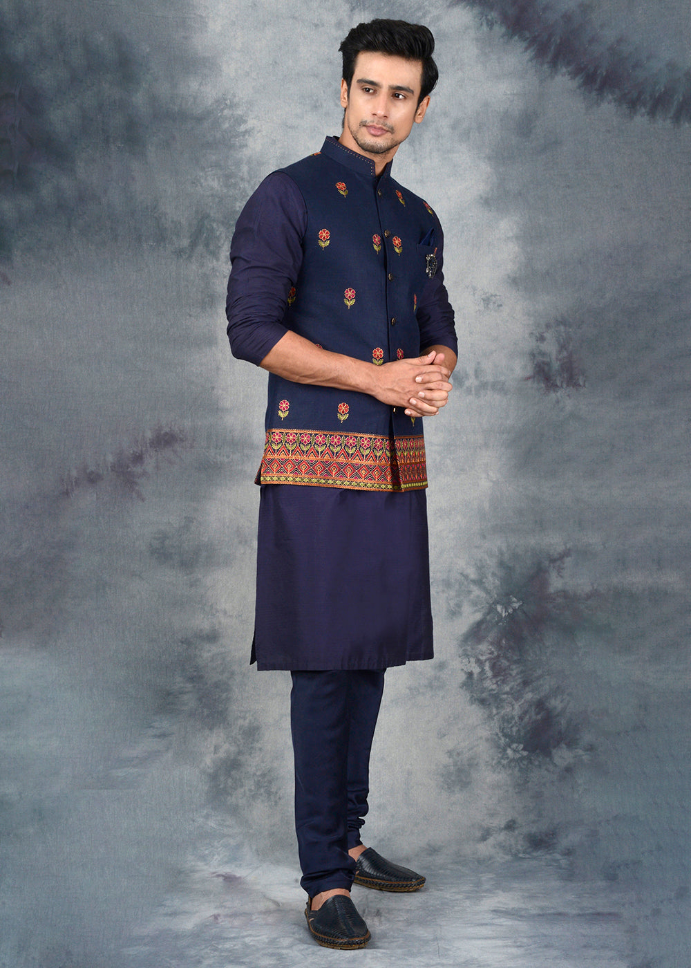 Vijay Varma's asymmetric jacket-kurta set is contemporary Indian menswear  at its best | GQ India