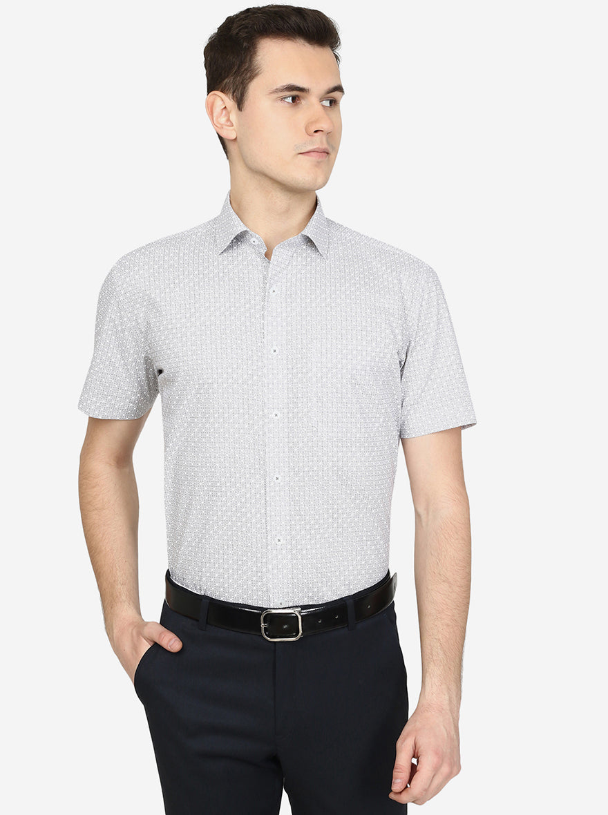White & Black Printed Regular Fit Formal Shirt | JadeBlue