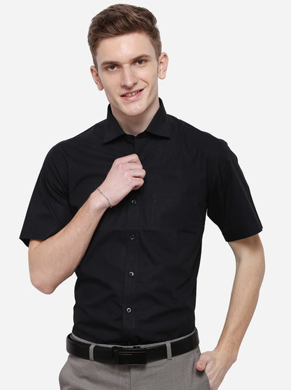 Black Solid Regular Fit Formal Shirt | JadeBlue