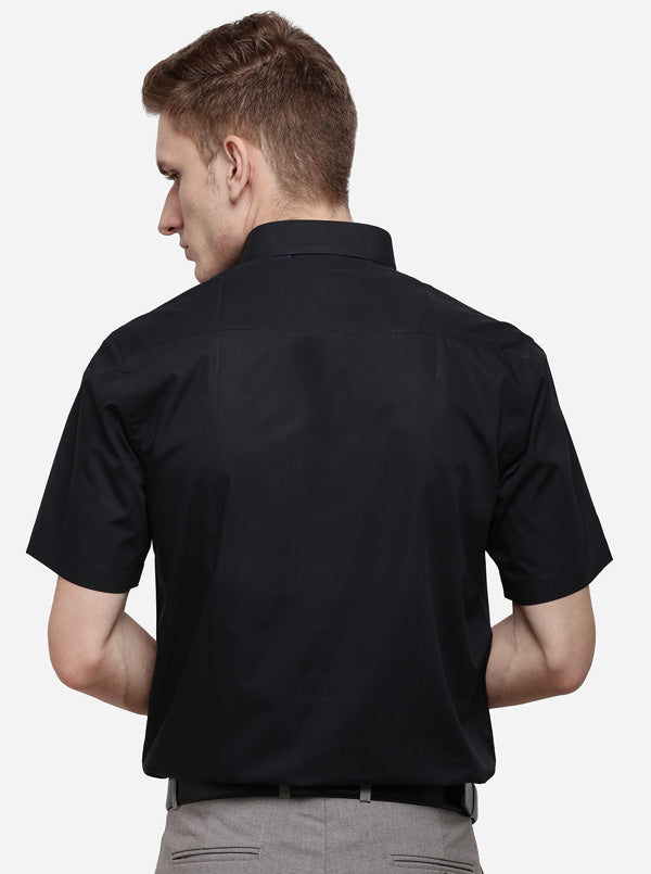 Black Solid Regular Fit Formal Shirt | JadeBlue